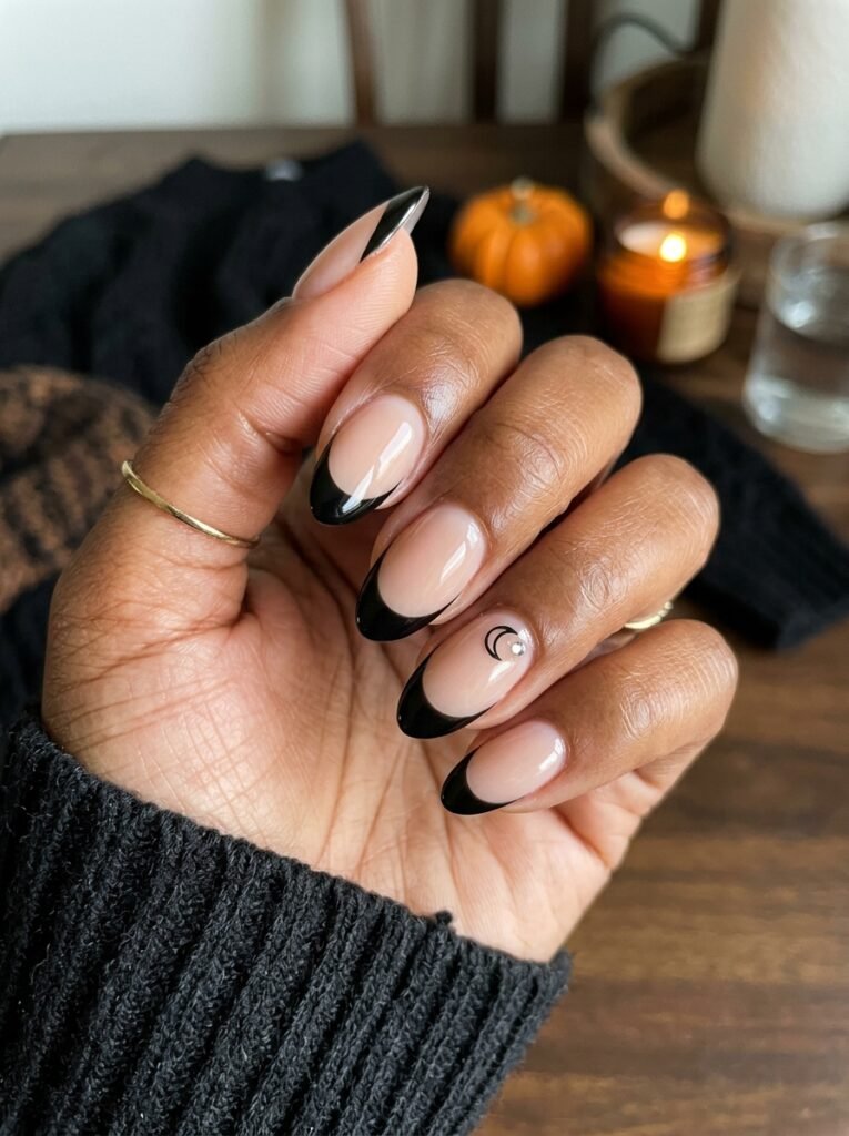Minimal Black French Tips